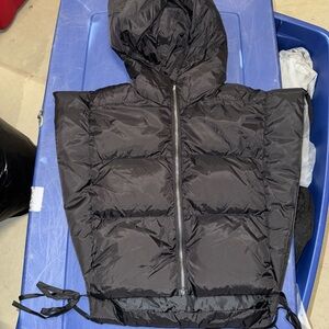 Women's Black Hooded Puffer Vest